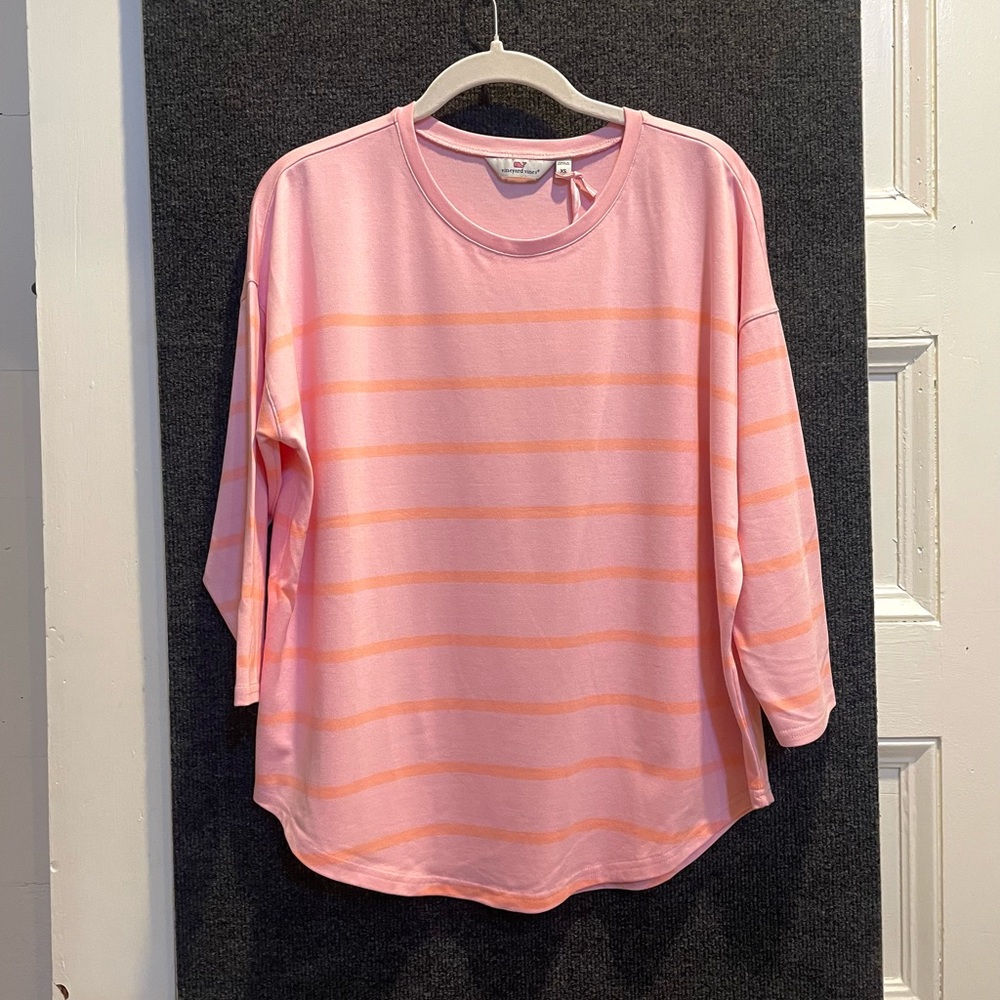 Vineyard Vines 3/4 sleeve striped shirt